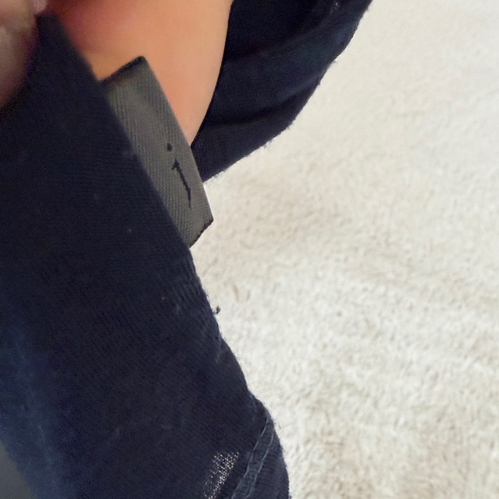 John Varvatos Charcoal V-Neck Tee - Picture 5 of 6